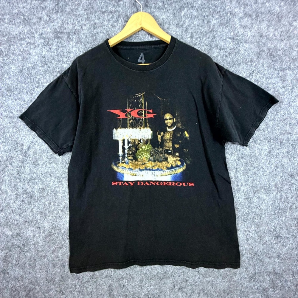 4Hunnid YG Stay Dangerous T Shirt Mens Large Black Graphic Print Short Sleeve